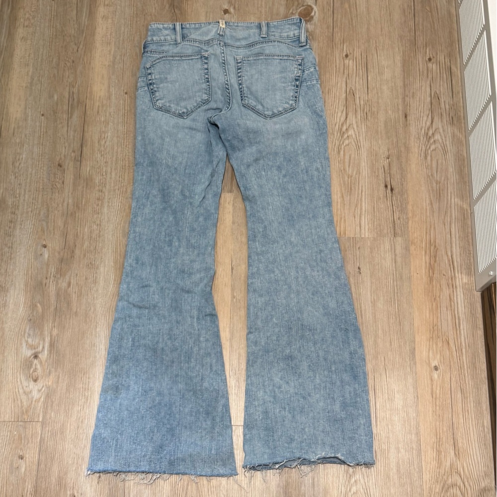 Ariat Perfect Rise Flare Wide Leg Jeans - Picture 4 of 5